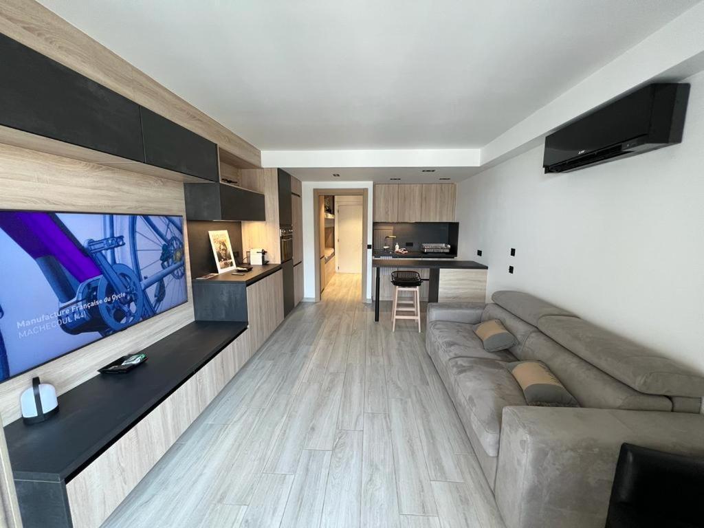 Le Diatomee - Rue Du Port Apartamento Cavalaire-sur-Mer Exterior foto